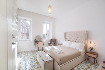 Grand Master Suites - 8