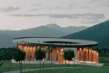  Lopota Lake Resort & Spa - 3