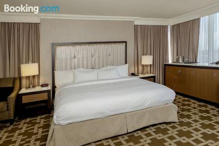 Hilton Niagara Falls/ Fallsview and Suites - 129