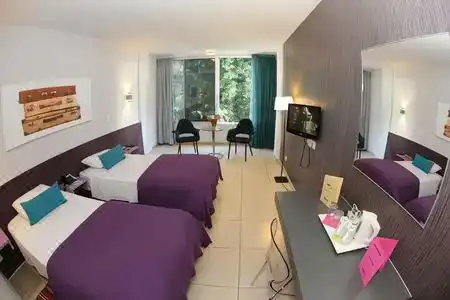 Altius Boutique - 1