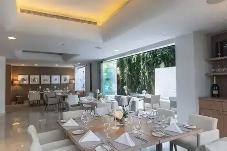 Alasia Boutique - 5