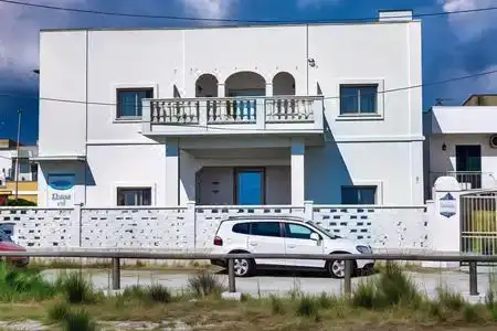 B&B Estasi Sul Mare - 0