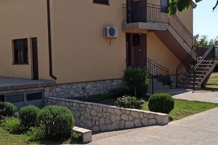 Hostel Vera - Airport Podgorica - 1