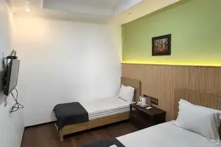 Paramitha - 7