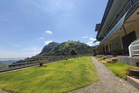 Ellas Edge Resort - 7