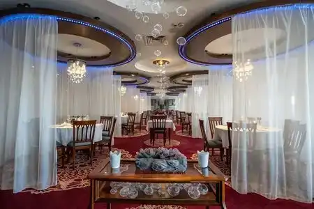 Cascade Resort & Spa - 3
