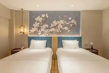 Magnotel - 7
