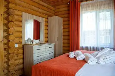 Country Village Resort - 90