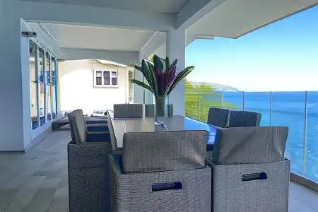 VallonEnd Beachfront Villa with Excellent View - 2