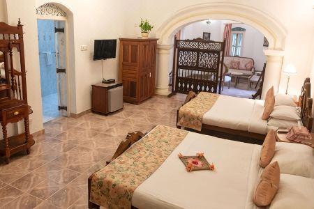 Manor House, Kandy - 1