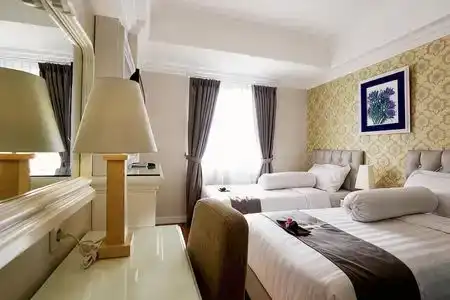 F Jakarta - 0