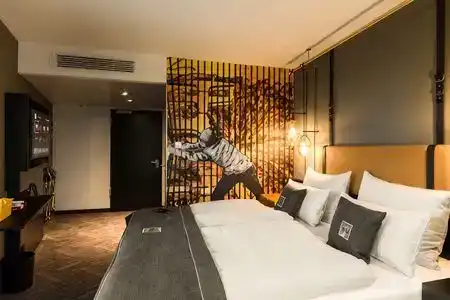 Holiday Inn - the niu, Cobbles Essen by IHG - 0