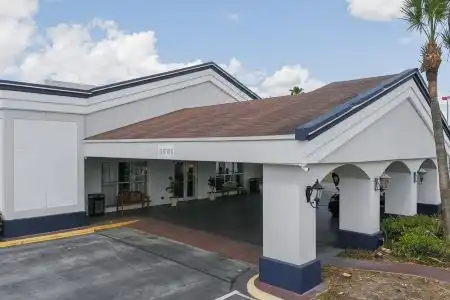 Stayable Orlando at Florida Mall - 5