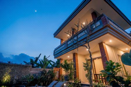 Umah Dangin Guest House - 8