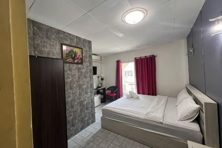 D D Inn Beach Hostel - 7