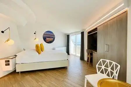 Grand Faraglioni - 2