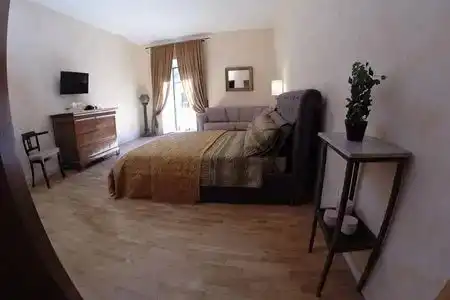 Pantheon Old Suite - 2