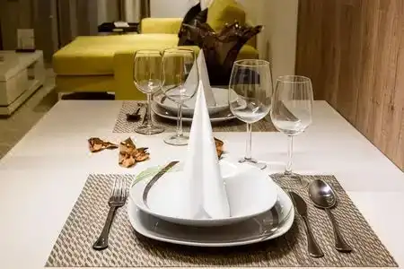 Karoly Corner Residences - 5