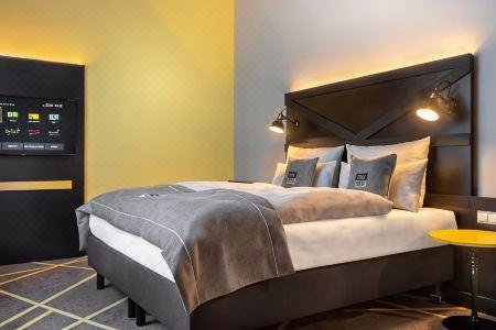 Holiday Inn - the niu, FURY ASCHHEIM MESSE by IHG - 82