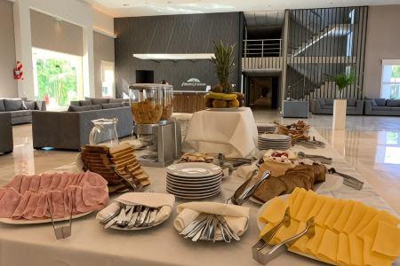 Howard Johnson by Wyndham La Plata - 7