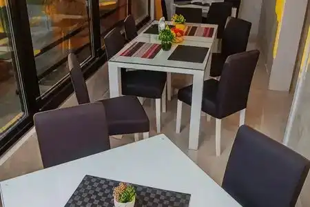 Mark's Palace - 5