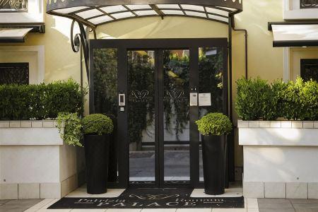 Patrizia Romana Palace - 7