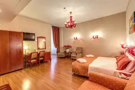 Augusta Lucilla Palace - 2