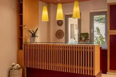 Astoria - 3