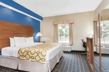 Baymont by Wyndham Jacksonville/Butler Blvd - 0