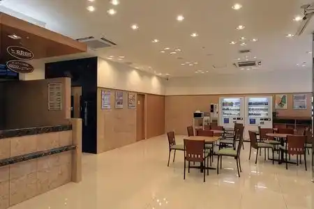 Toyoko Inn Nara Shin Omiya Station - 5