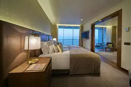 Les Suites at The Cliff Bay - 5