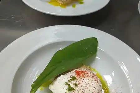 Roots and Wine Bar - 5