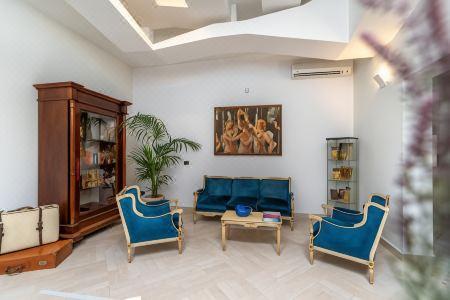 Villa Rocla Guest House - 8