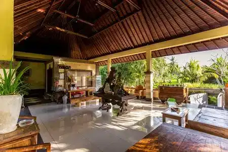 Asri Sari Villa Ubud - 1
