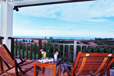 Golden Coast Resort & Spa - 47