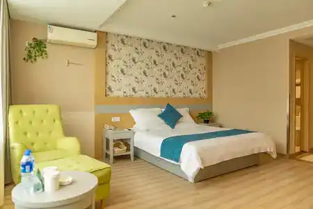 GreenTree Inn Jiangsu Nantong Rugao Bus Station Business - 3