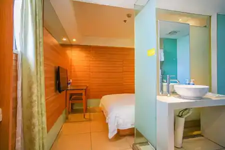 Yasiyun 7 (Yichang CBD Shopping Center Yiling Square) - 52