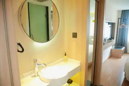 Ibis Styles - 37