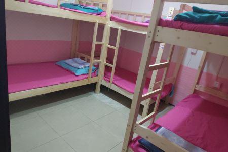 Youth Hostel in - 19