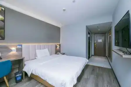 7 Days Premium - 8