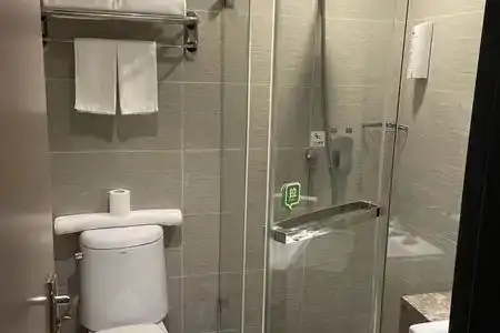 Hi Inn - 10