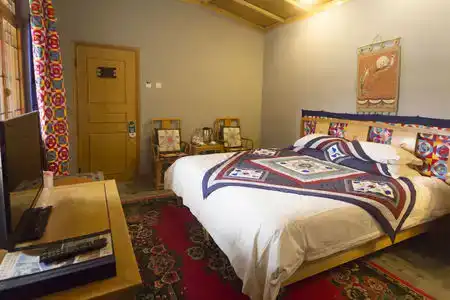 Dunhuang Moshanghua Theme Inn (Dunhuang Mingsha Mountain Crescent Spring Branch) - 86