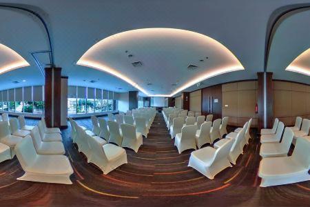 Holiday Inn Express Jakarta International Expo, An Ihg - 9