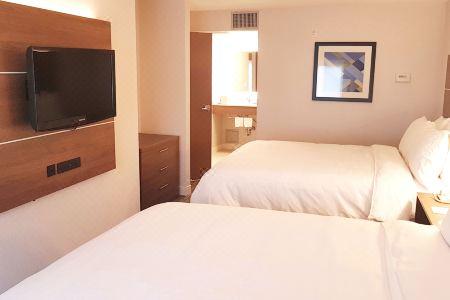Holiday Inn Express & Suites SURREY by IHG - 72