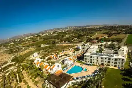 Helios Bay and Suites - 2
