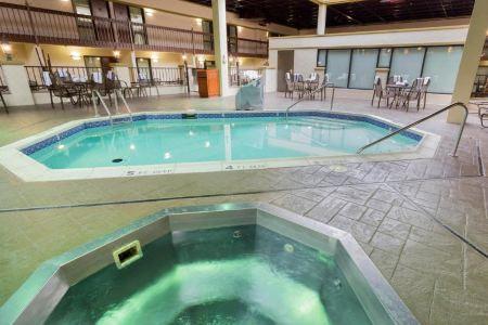 Pear Tree Inn St Louis Convention Center - 2
