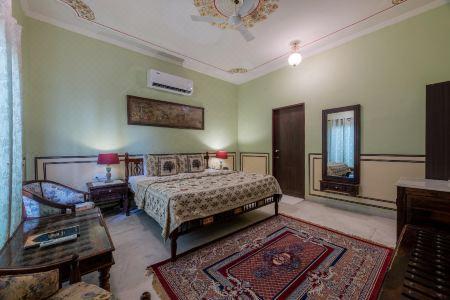 Rajasthan Palace Jalpur - 72
