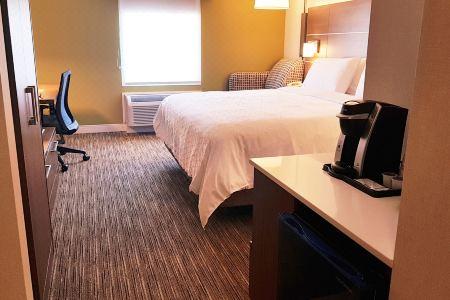 Holiday Inn Express & Suites SURREY by IHG - 46