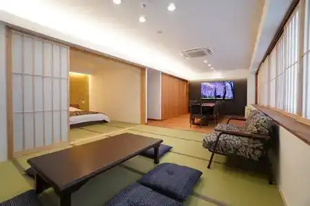 Bird Hostel - 2