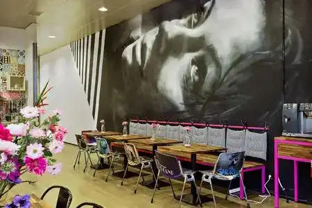Hostelle - Women Only Hostel Amsterdam - 3